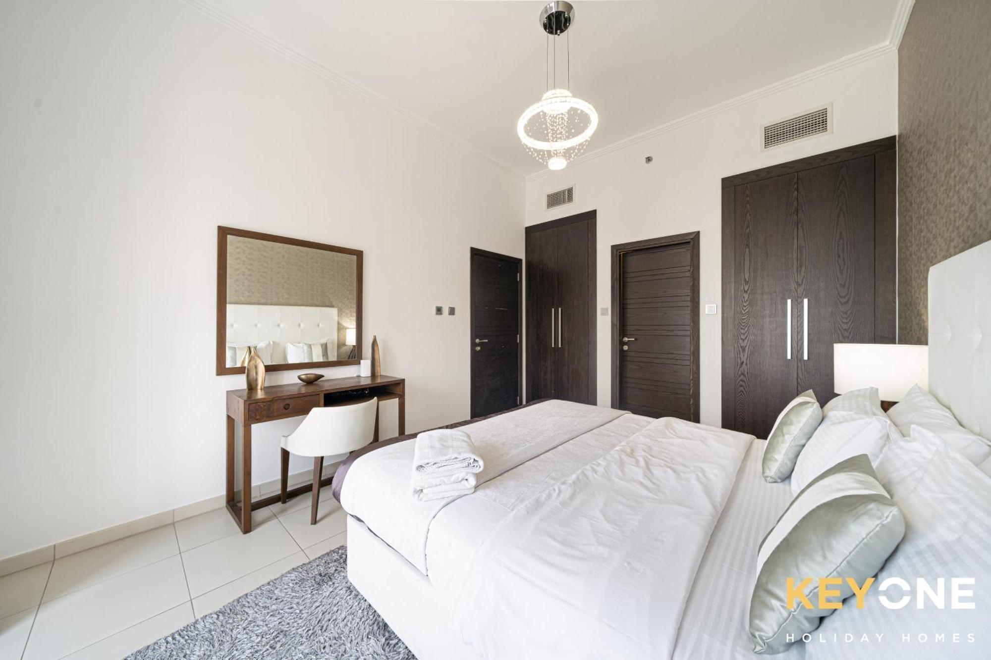 Lavish One Bedroom With Amazing Sun Deck & Pool Дубай Экстерьер фото